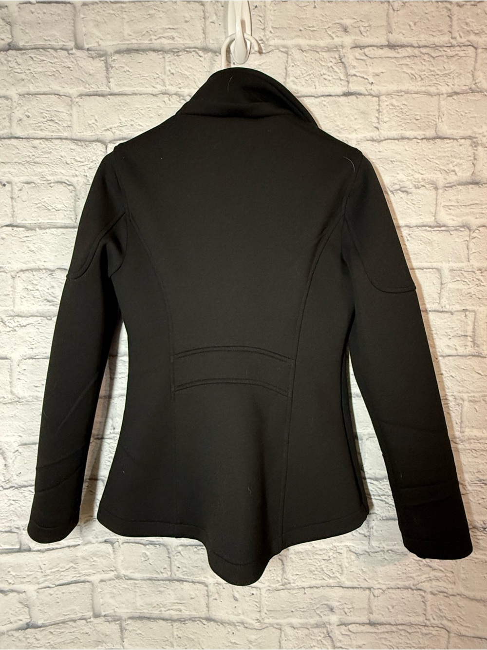 AndrewMarc New York Women's Black Utility Softshell Jacket, sz Small - Picture 2 of 7